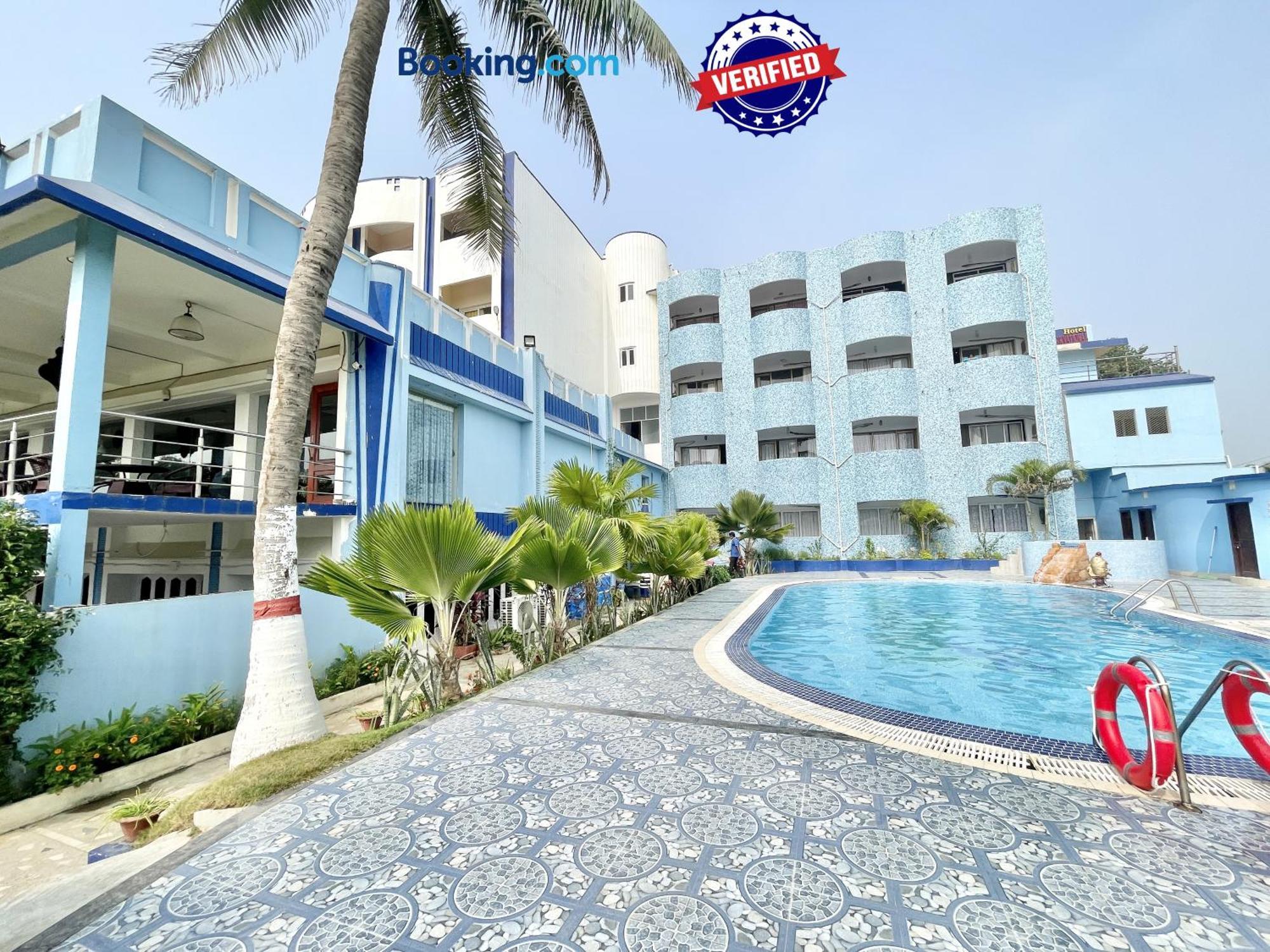 Hotel V-I Near Sea , Puri Private-Park -Gym-Spa Fully-Airconditioned-Hotel Lift-And-Parking-Facilities Breakfast-Included Exteriör bild