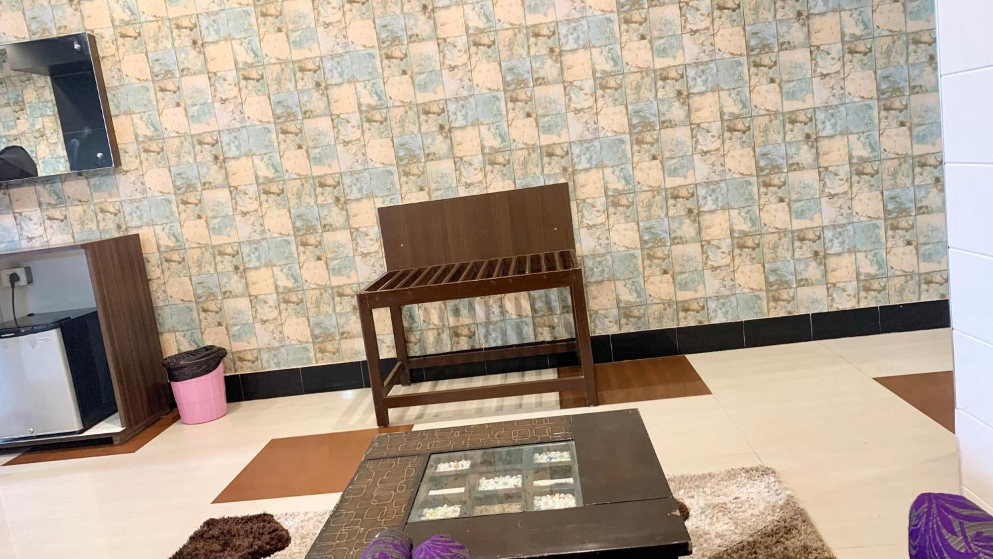 Hotel V-I Near Sea , Puri Private-Park -Gym-Spa Fully-Airconditioned-Hotel Lift-And-Parking-Facilities Breakfast-Included Exteriör bild